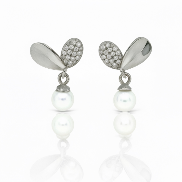 PEARL STONE WITH AMERICAN DIAMOND STUDS SILVERLILY.IN