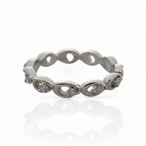 Sterling Silver Cubic Zirconia Band Ring | SILVERLILY