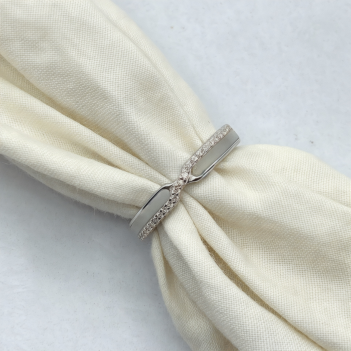 Sterling Silver Simple Crossing Ring | SILVERLILY